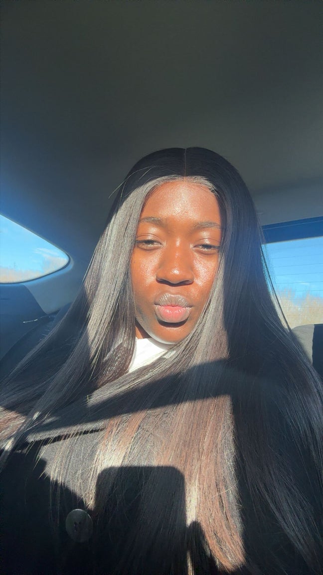 I am a female student aged 21. I am looking f... Main Photo