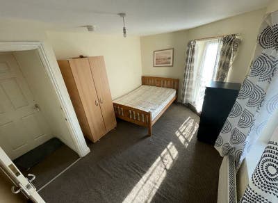 ⭐Bright room I 1 Min Walk To Shadwell Dlr Main Photo