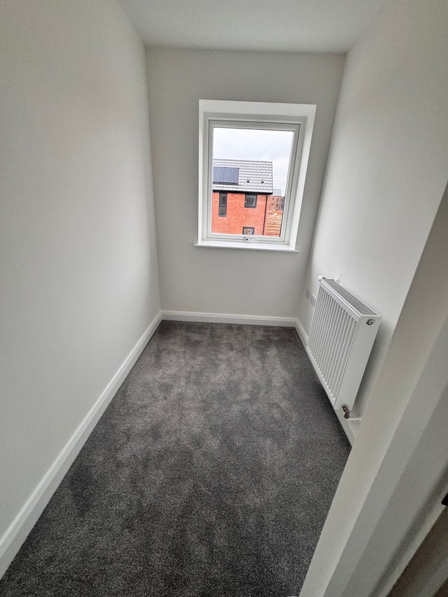 Single Room for a student or working professional  Main Photo