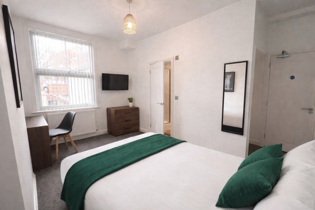 🚨Brand New | XL Room | En-Suite | Prime Area🚨 Main Photo