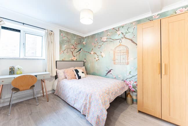 Double room near science park and train station  Main Photo