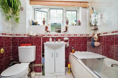 Double room in the family house Main Photo