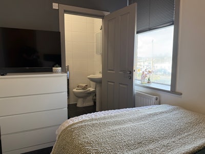 Ensuite - NO Deposit Option Main Photo