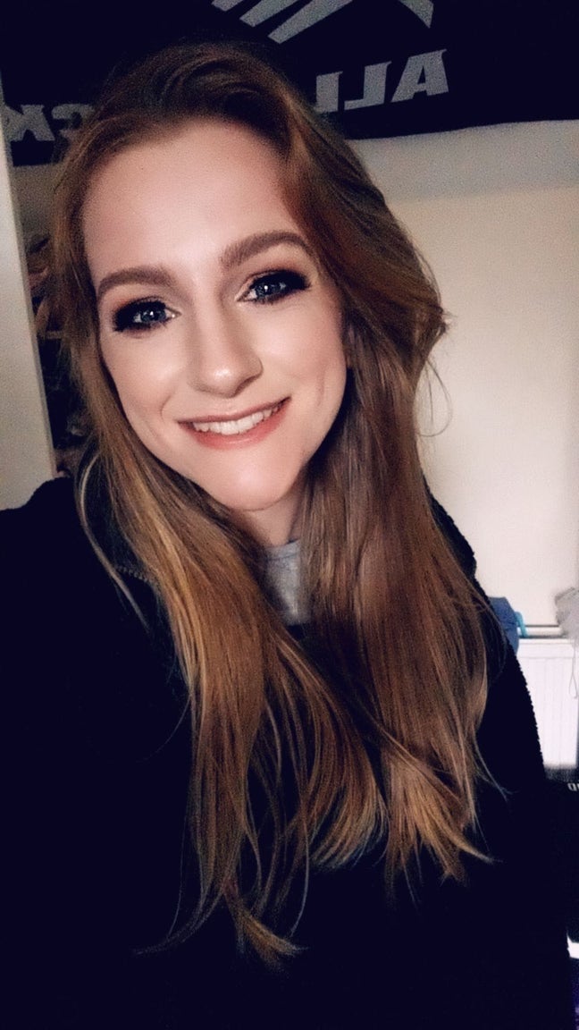 Hi, I am a 28 year old female looking for a h... Main Photo