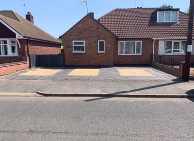 🏡Ensuite Double Room for &pound;575 P/M - All Bills Inc Main Photo