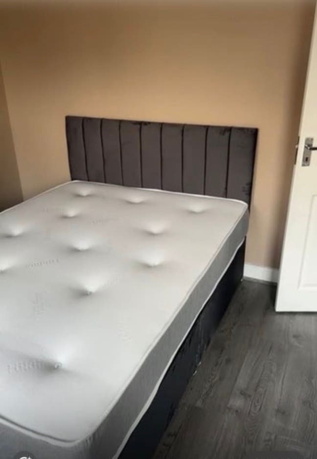 Furnished room close to aylesbury town Main Photo