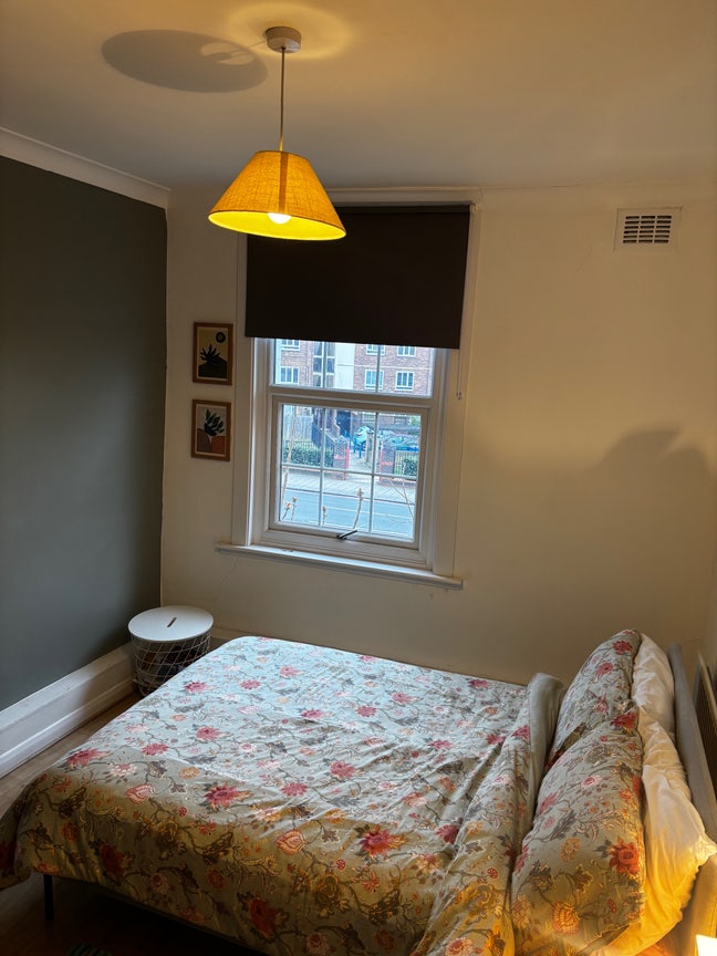 Cosy double room available in New Cross  Main Photo