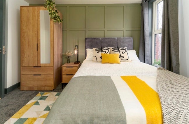 Spacious Rooms in Wolverton  Main Photo