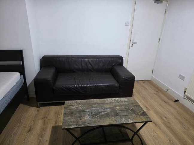 Double room in Enfield EN3 Main Photo