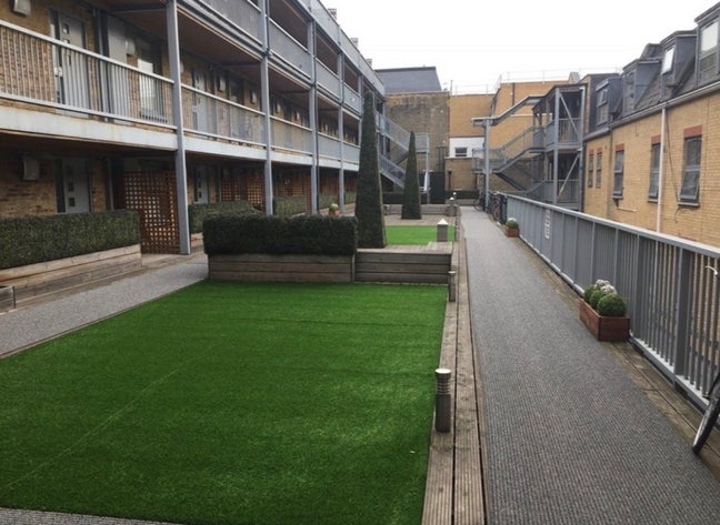 Dalston Double Room  Main Photo