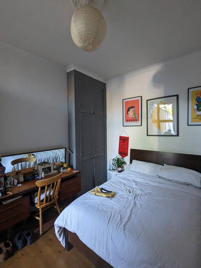 Spacious Double Room Available, large garden, E5 Main Photo