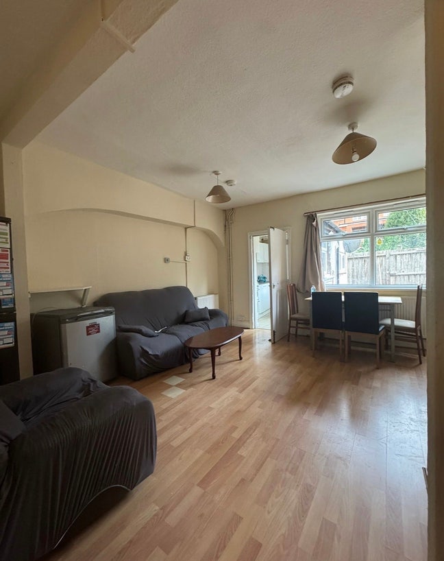 Room Available – Selly Oak (B29) Main Photo