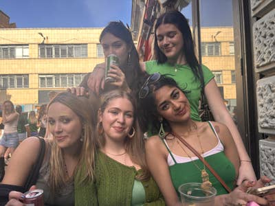 3rd year girls house looking for flatmate  Main Photo