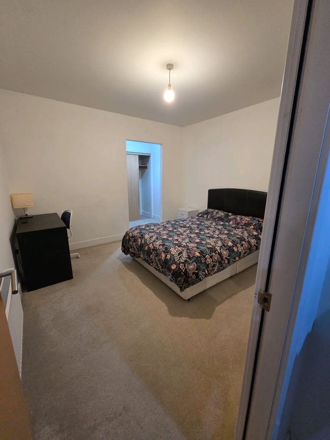 Large Double room with ensuite-Glasgow City Center Main Photo