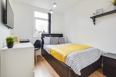 Rooms To Rent in Victoria Park Main Photo