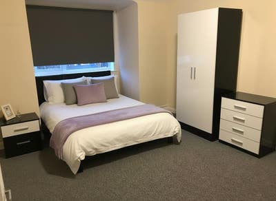 Very Spacious Double Bedrooms, NG2 Main Photo