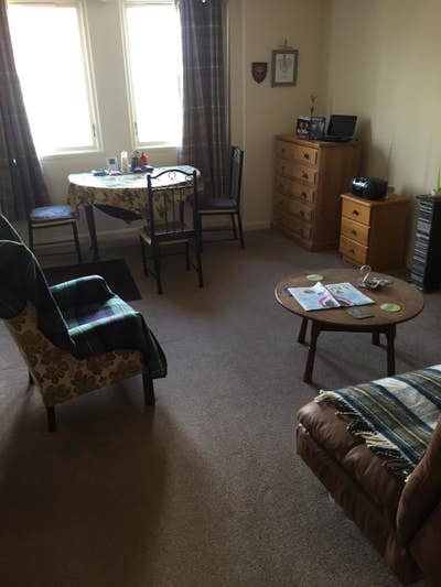 Quiet cottage room to let with parking Main Photo