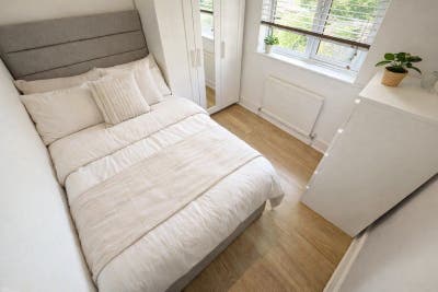 Double Room | Canning Town | &pound;675 Main Photo