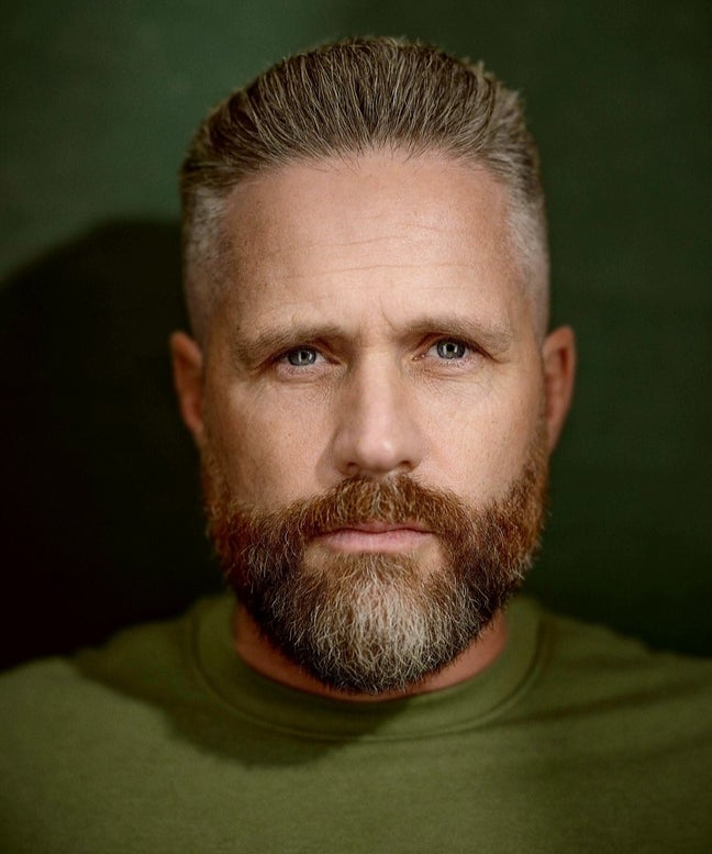 Looking for a studio or flat/house to rent Main Photo