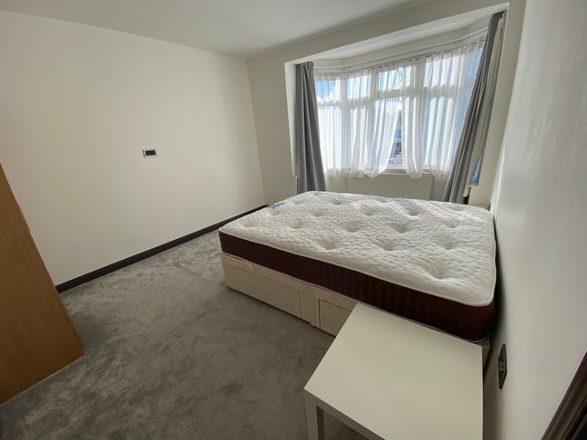 Single Room in a Beautiful House in Wembley!! Main Photo