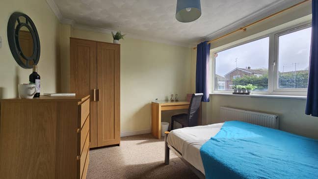 View today - Move in by Easter! 🐣🐰🐥 Main Photo