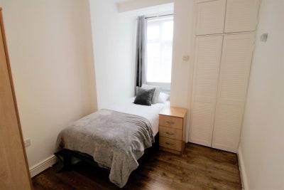 ✨Clean, Modern Room, 15 Min Walk - West Ealing🚇 Main Photo