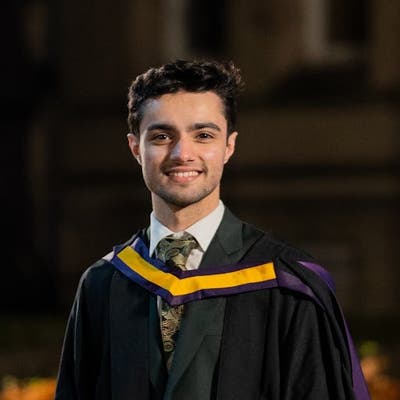 Hi, my name is Hunain, I am 25 and a working ... Main Photo