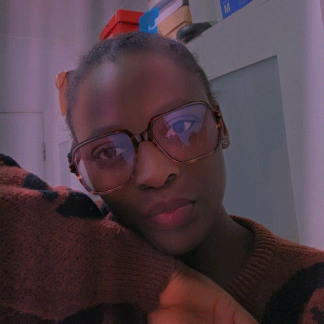 27 year old Female seeks a single or double room Main Photo