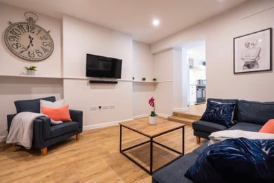 Tenancy Replacement Main Photo