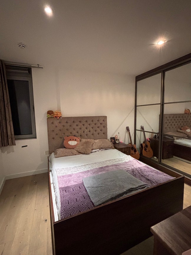 Large beautiful En-suite room, East Croydon 🏠💖 Main Photo