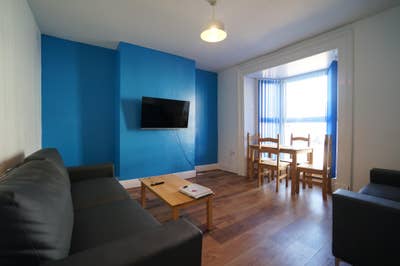 🎓🏡Student House- College Road 26/27🏡🎓 Main Photo