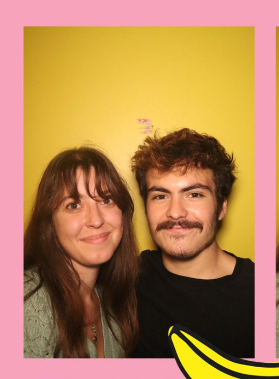 Looking for a room or buddy to share  Main Photo