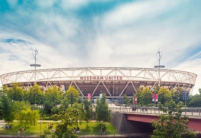 *West Ham Fan-Book Now This Furnished Room* Main Photo