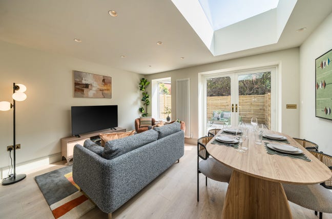 Stunning new houseshare in Elephant & Castle!  Main Photo
