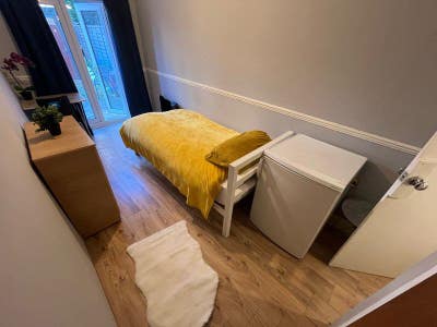 🌸 Bills Included • Camberwell• Denmark Hill Main Photo