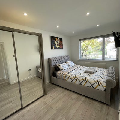 Luxury double room to rent &pound; 650 per moth  Main Photo