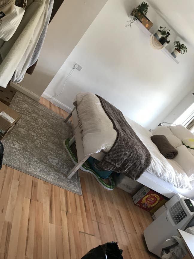 One bedroom flat Main Photo