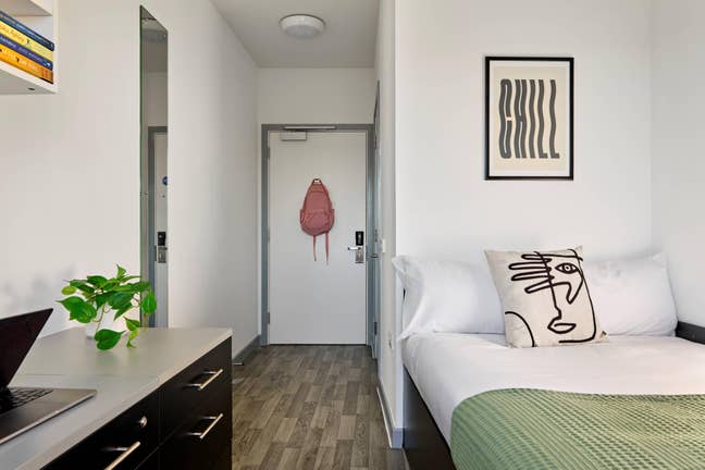 Tenancy take over  Main Photo