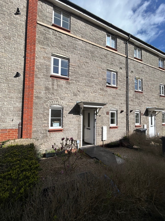 Townhouse - St George / Speedwell Main Photo