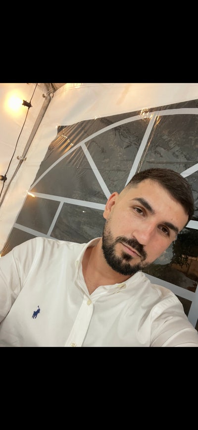 Professional Male seeks a single or double room Main Photo