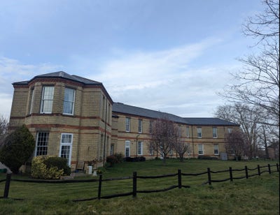 En Suite double in Mansion Flat Main Photo