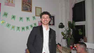 Hello! I've just been given a job offer in th... Main Photo