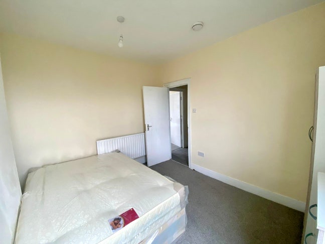 🔥Fantastic Room!Mile End!Next Station!All Bill Inc Main Photo