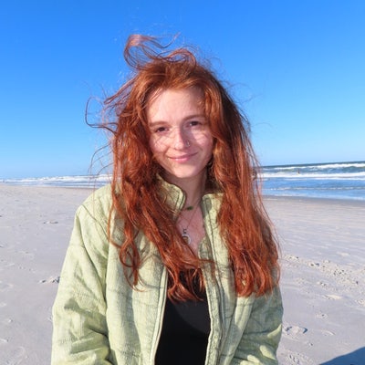 Looking for flat mate  Main Photo