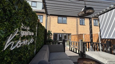 Luxury Double Room, New Build - CM18 Main Photo