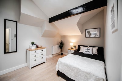 Light and Cosy 9 Stand Lane, Radcliffe, M26 1NW  Main Photo