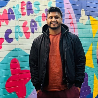 Couple seeks double room Main Photo