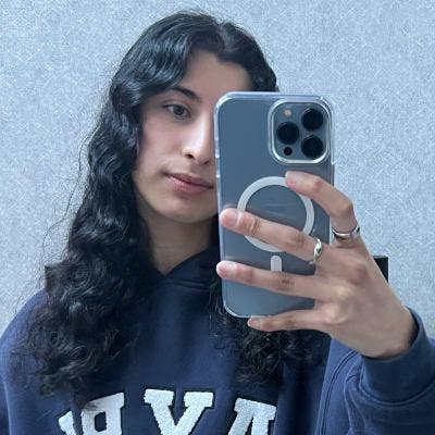 24 yr old, seeking a flat share Main Photo