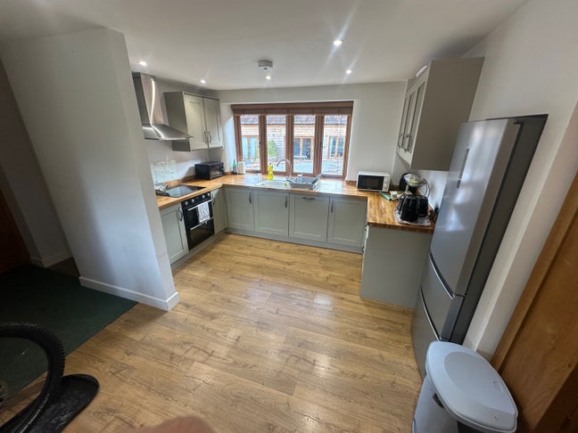 Quiet newly converted barn conversion  Main Photo