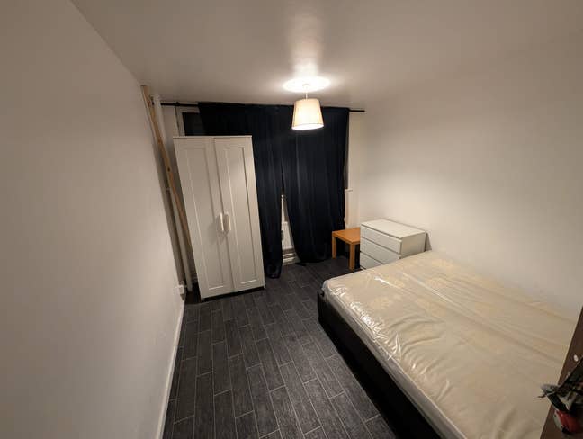 A single room to rent Main Photo